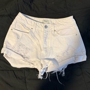 WHITE JEAN SHORTS